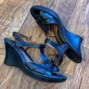 Born Sandals